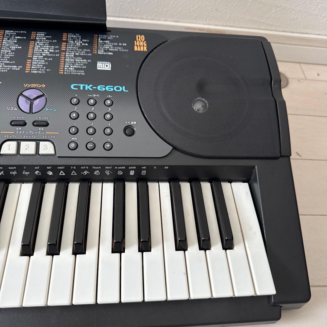 【美品】カシオ　CASIO キーボード　CTK-660L 光
