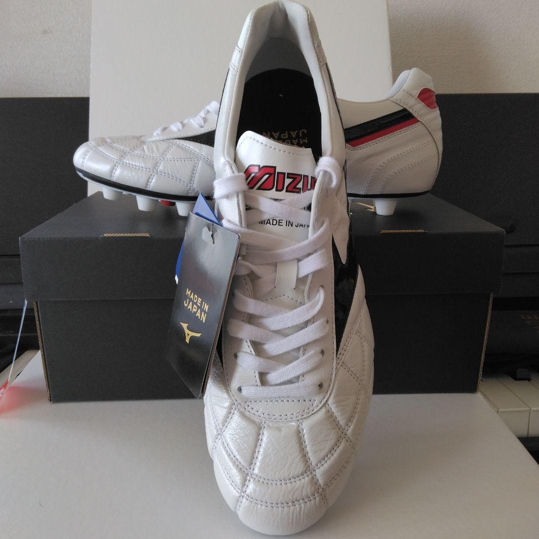 Mizuno Morelia サッカーシューズ ホワイト/ブラック/レッド