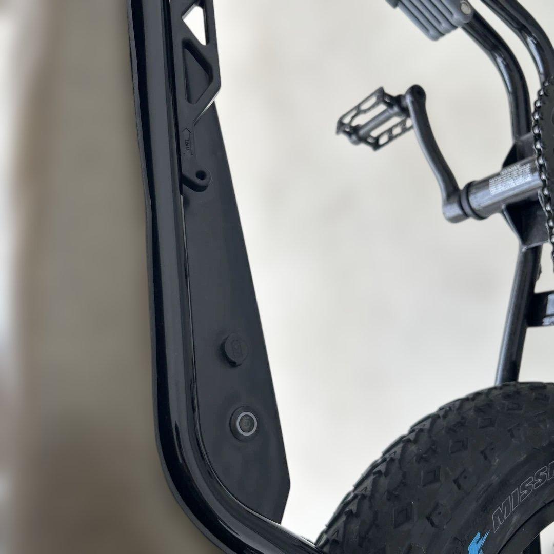 電動アシスト自転車 ファットタイヤ ブラック・オリー　ジャンク品
