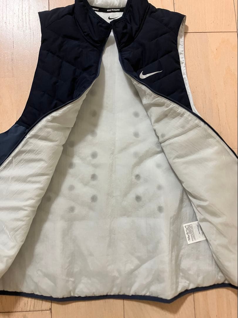 NIKE ランニングウェア ベスト 新品 アウター ナイキ XL ネイビー