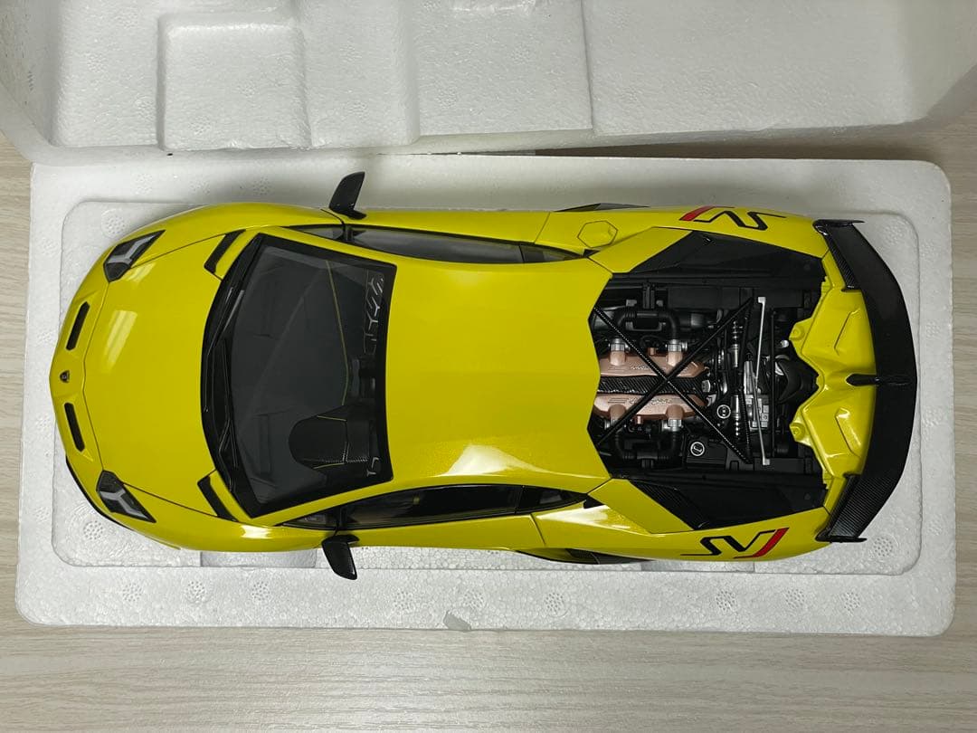 Tora_067　Autoart 1/18 アヴェンタドール SVJ