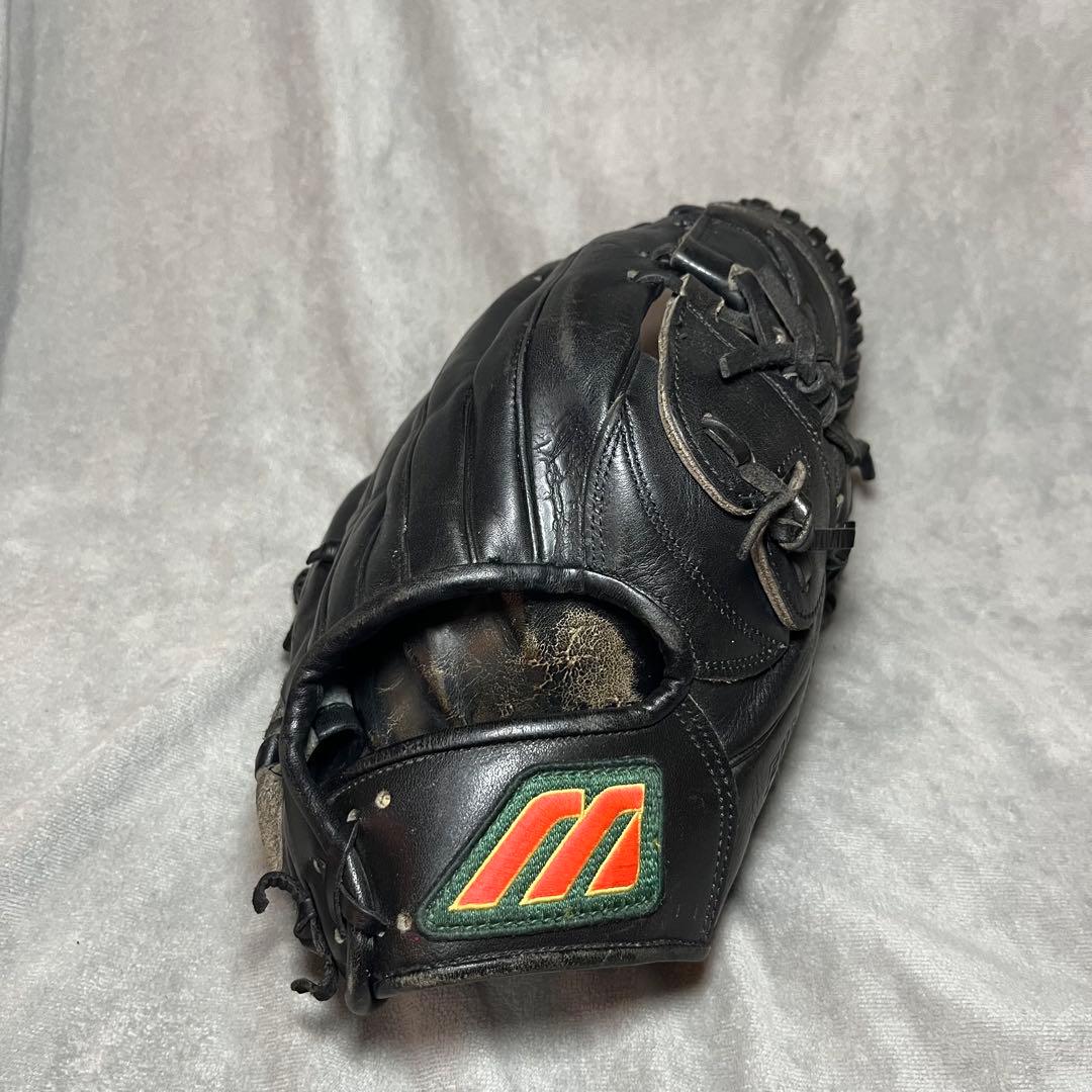 Mizuno ビューリーグ　硬式内野手用グラブ　赤ビュー　Mマーク