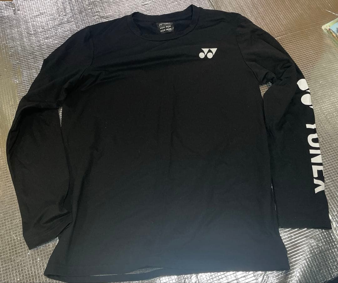 YONEX tシャツ、長袖、ロングパンツ、靴下セット