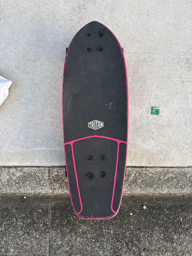 carver カーバー スケボー TRITON スケボー