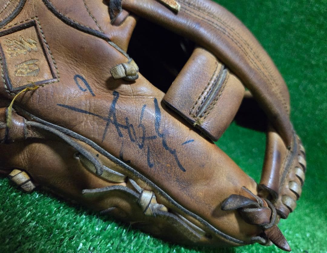美津和タイガー阪神タイガース藤田平選手実使用品