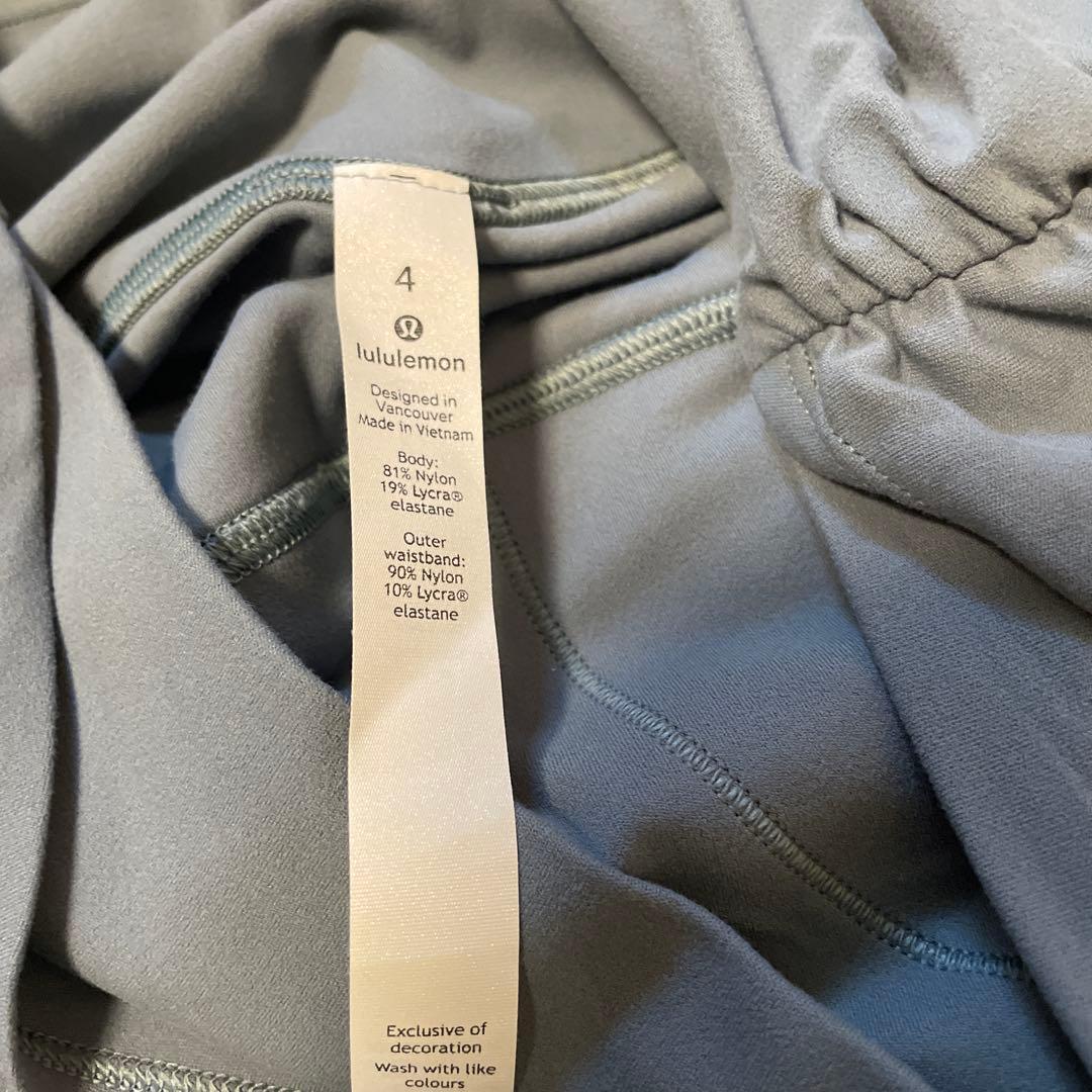Lululemon グレー ヨガパンツ ウエストリボン