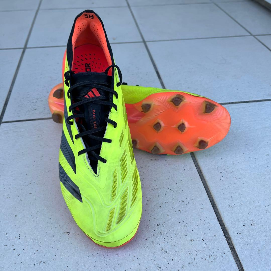 adidas Predator サッカーシューズ FG