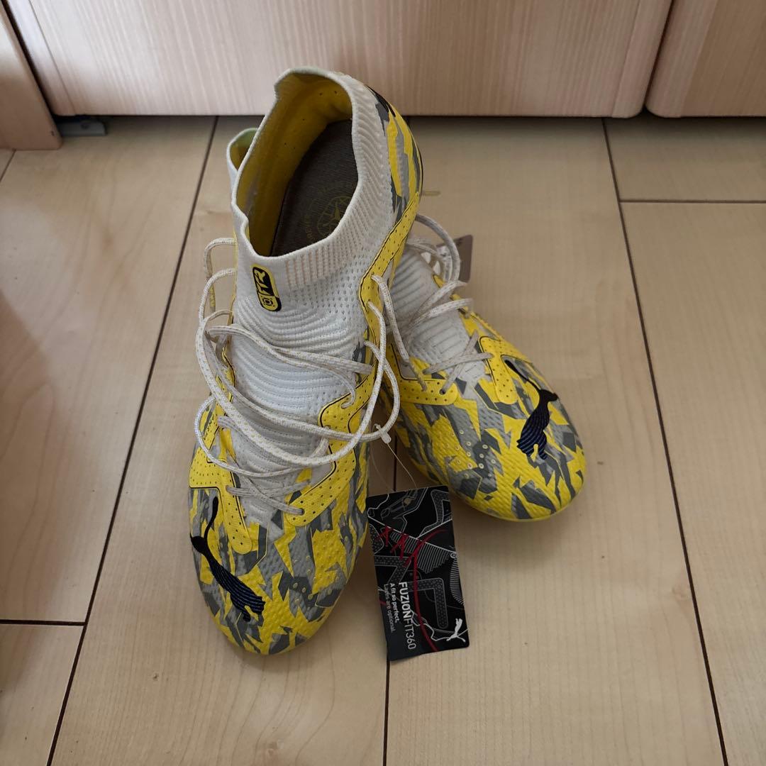 Puma サッカーシューズ イエロー/ホワイト/グレー