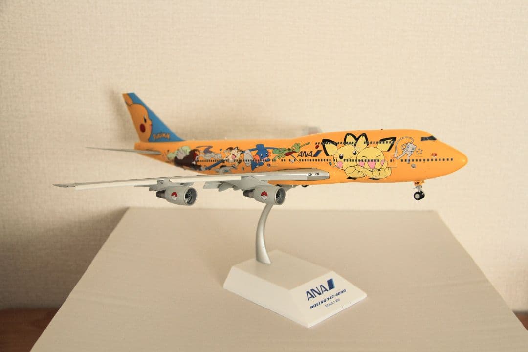 JC Wings　ANA B747-400　ポケモンジャンボ　ピカチュウジェット