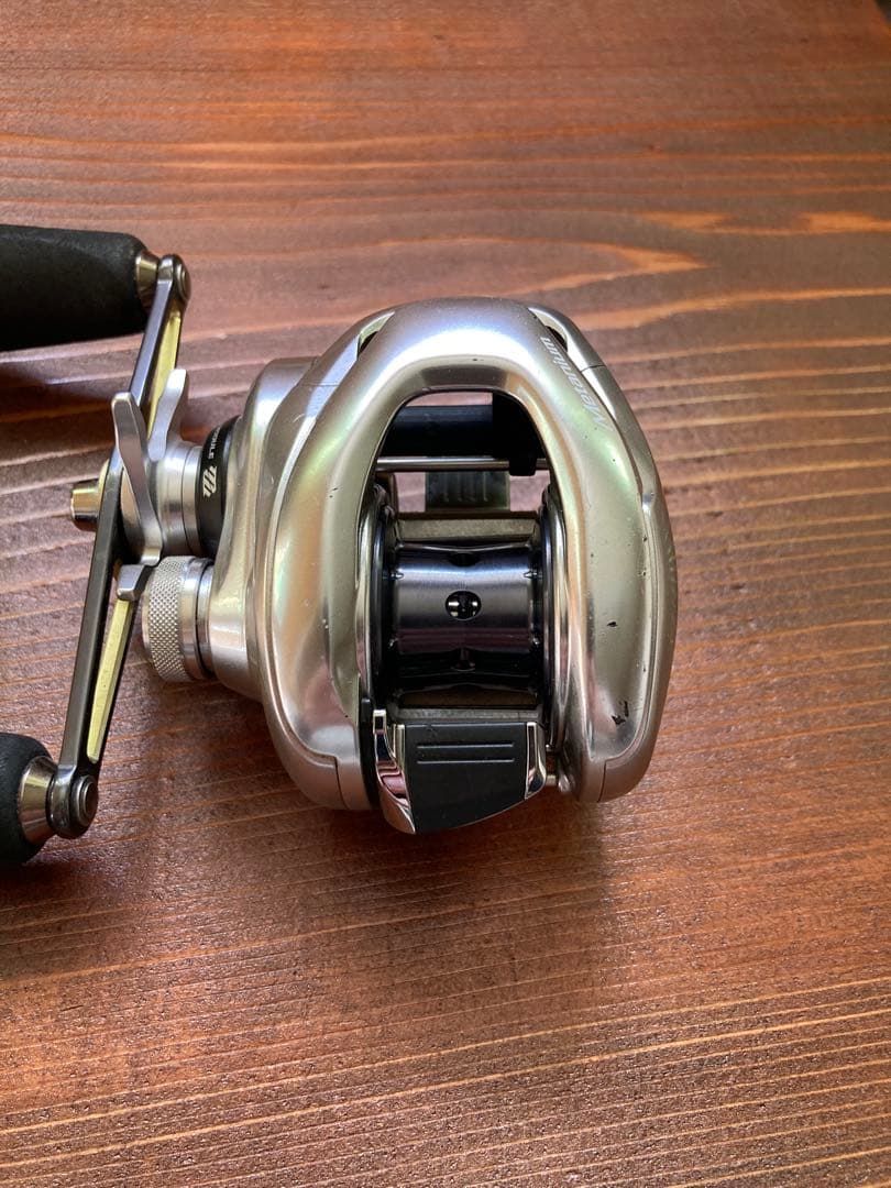 SHIMANO nium MGL HG LEFT ベイトリール