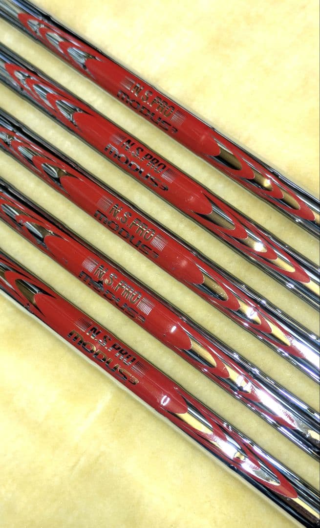 希少なMODUS-105(R) 5本セット 6〜P　PINGグリップ着き