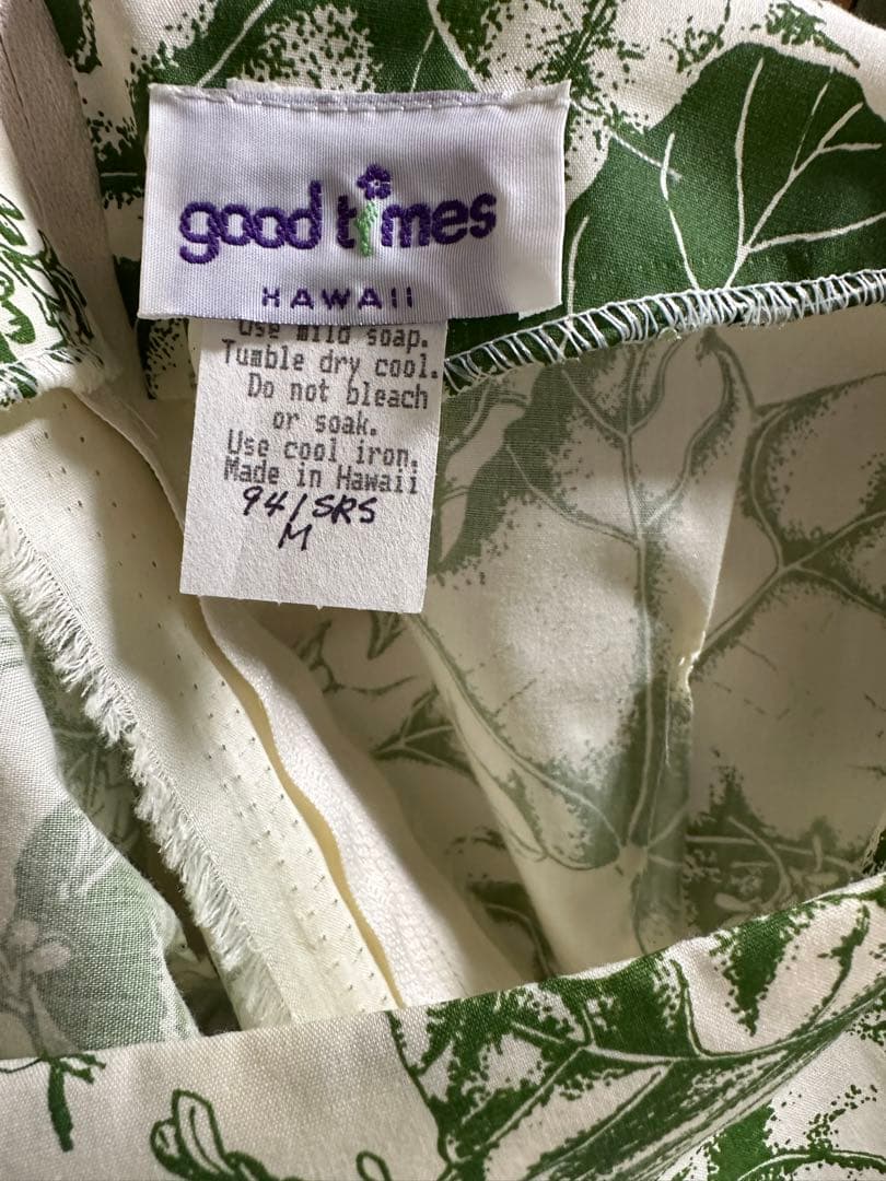 good times Hawaii フラダンス　ムームー
