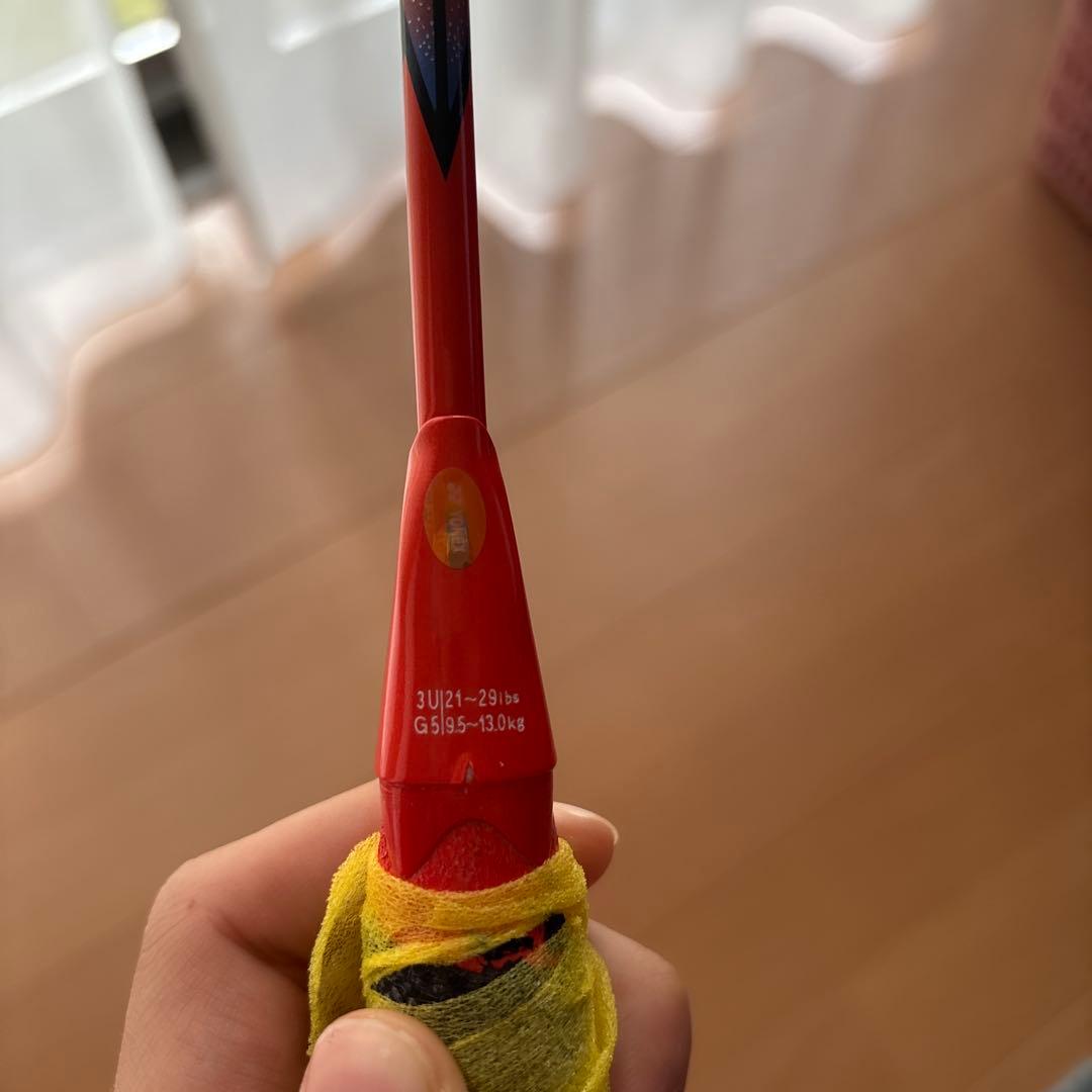 アストロクス77Pro バドミントンラケット