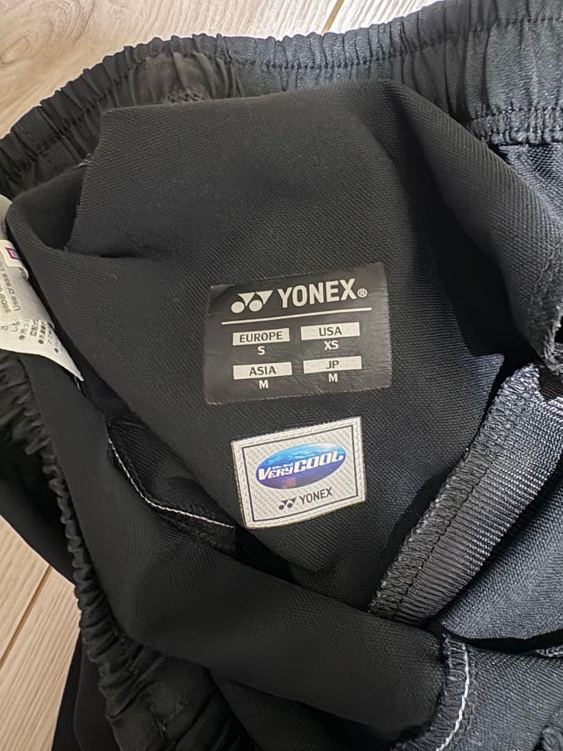 YONEX短パン(黒・白)2枚セット