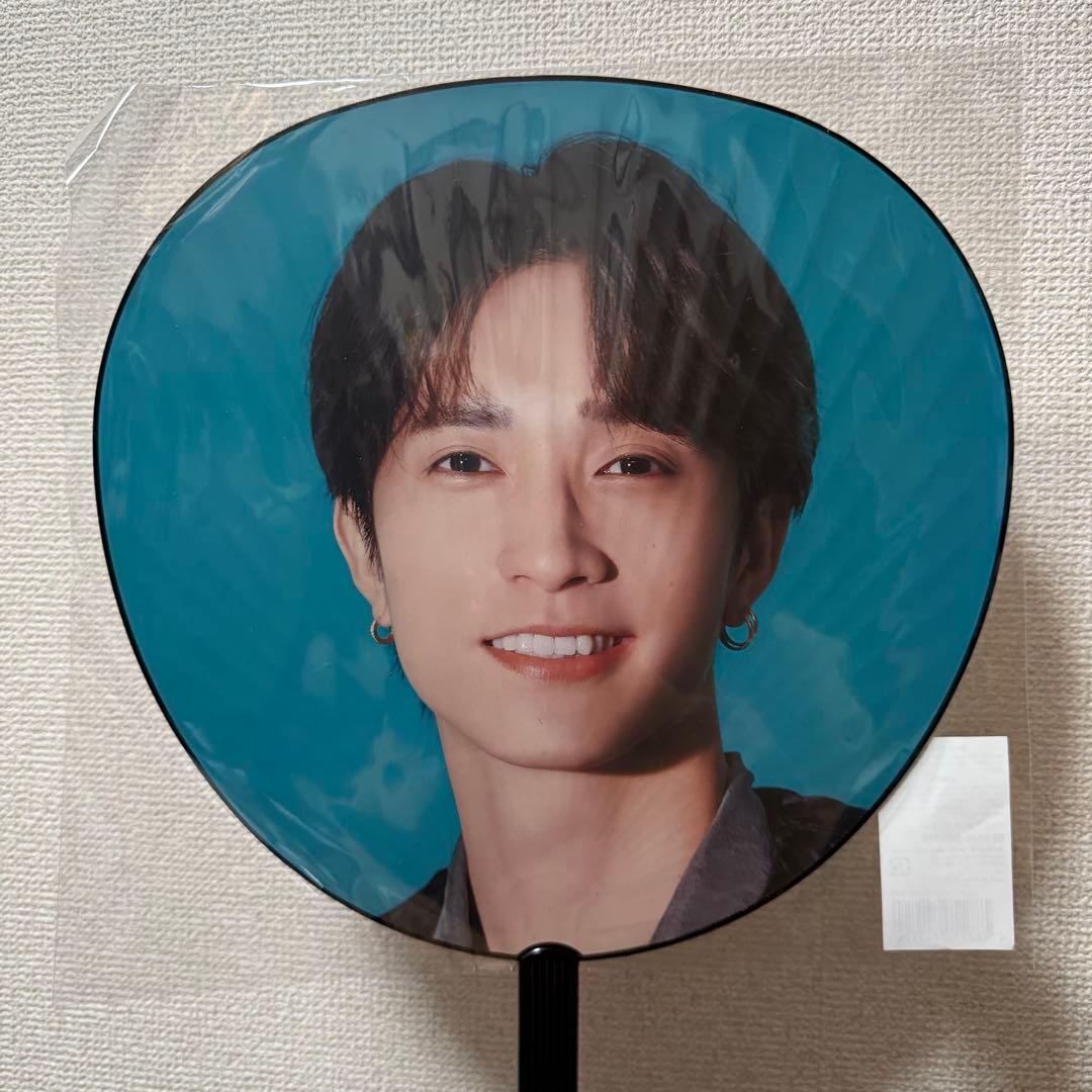 SixTONES 田中樹 手つなぎストぬい うちわ