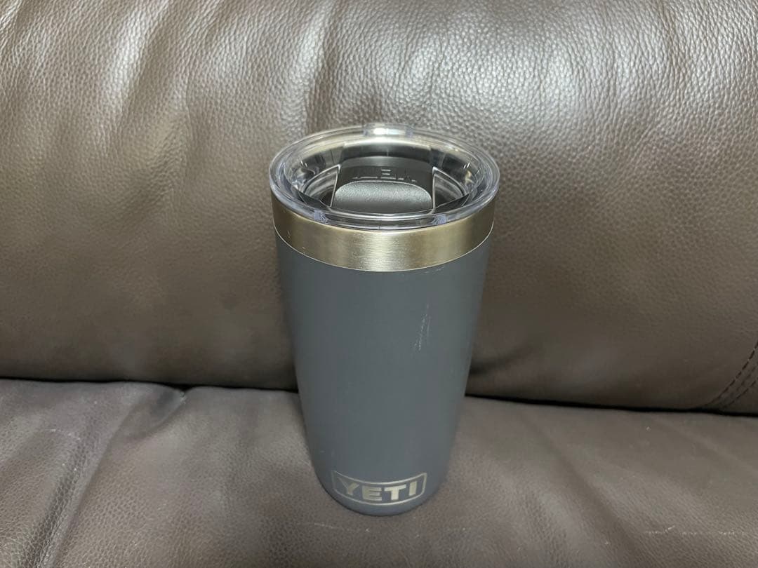 YETI イエティ ランブラー 10oz 295ml 真空断熱タンブラー 蓋付き