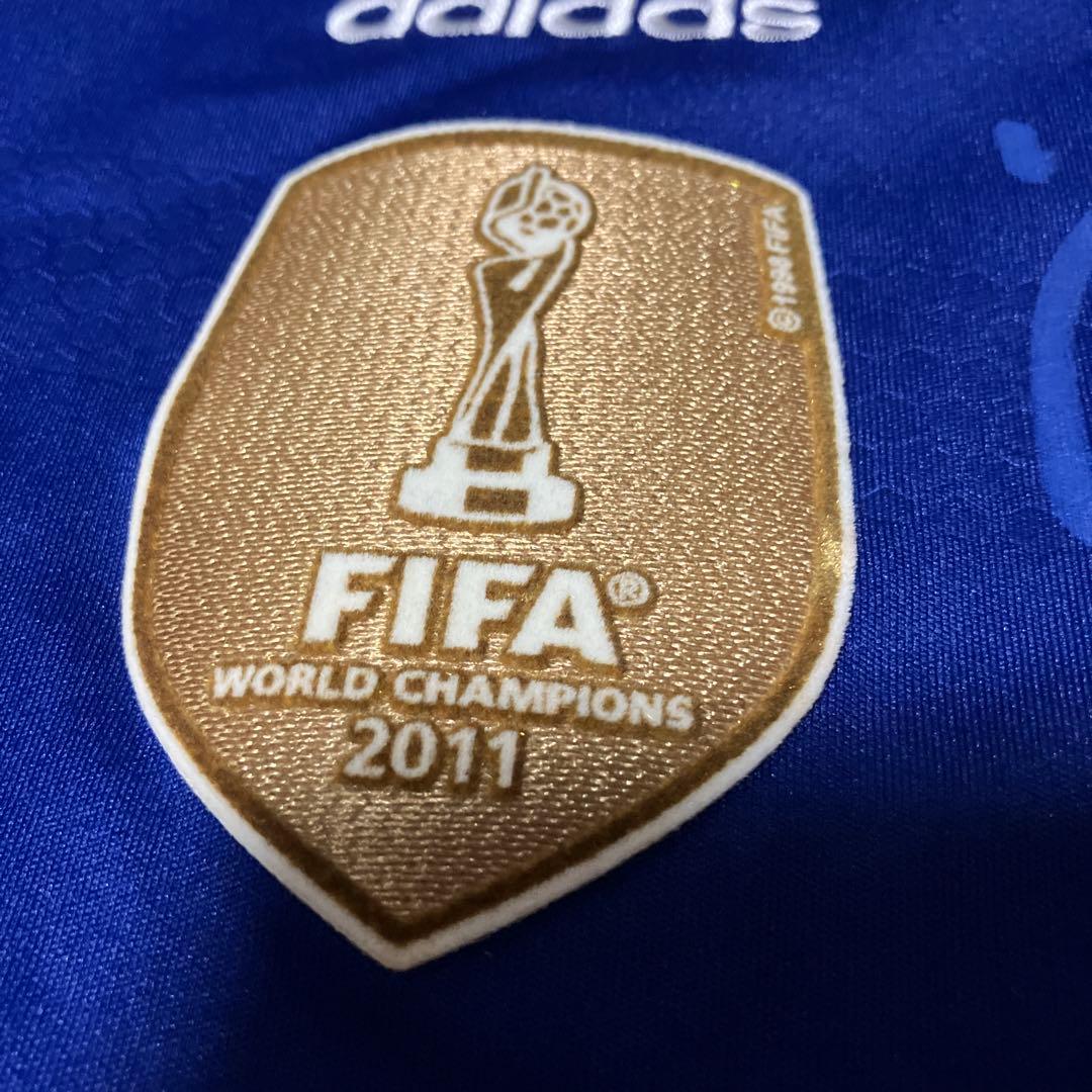 美品　adidas なでしこJAPAN 日本代表 サイン入　ユニフォーム