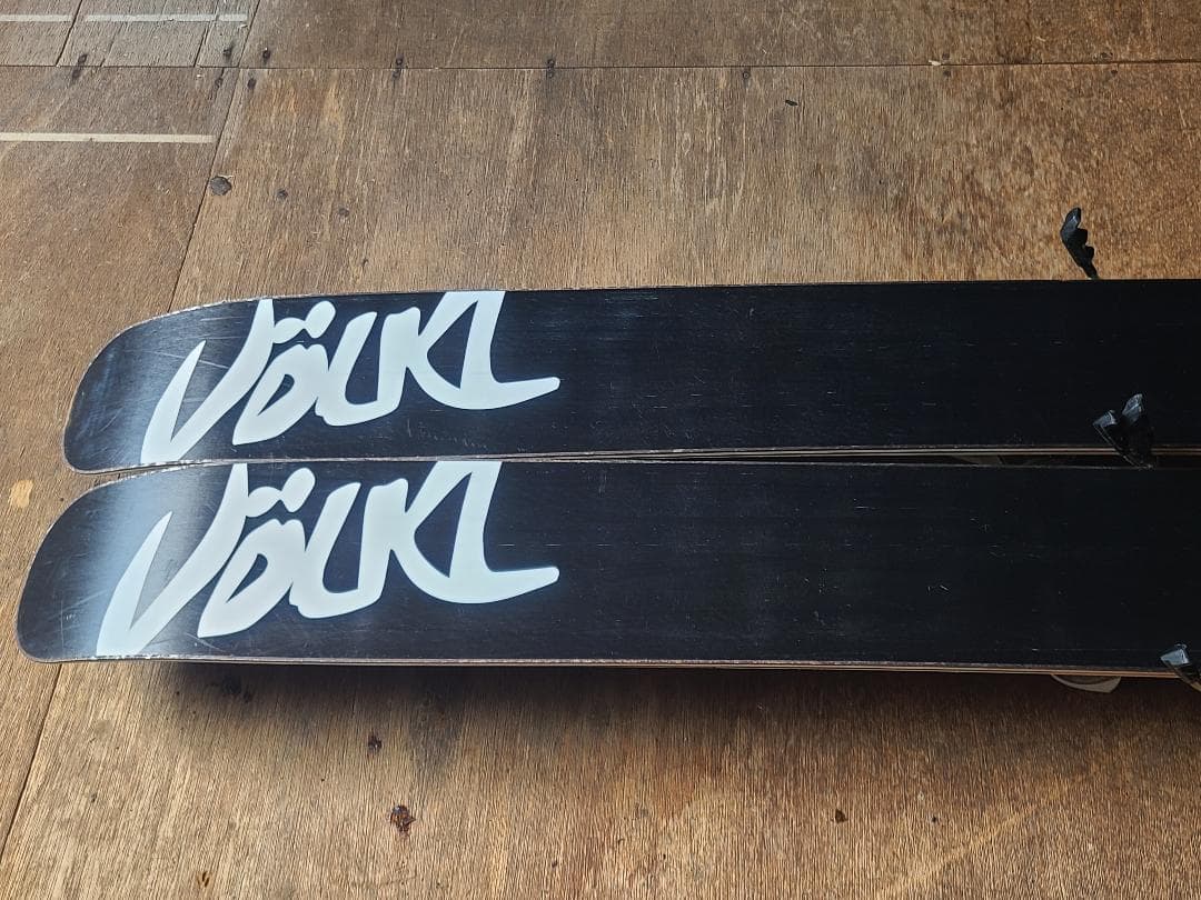 スキー 185cm VOLKL KURO 132mm + KASTLE BMX 105