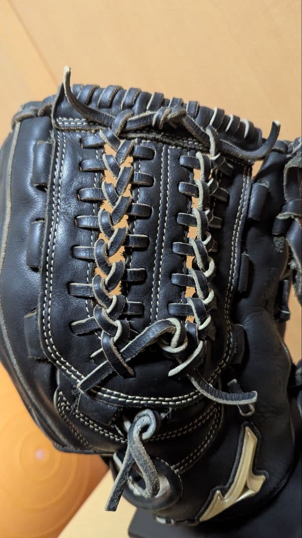 TOMO【即戦力】ミズノ グローバルエリート 一般軟式用 内野手 黒