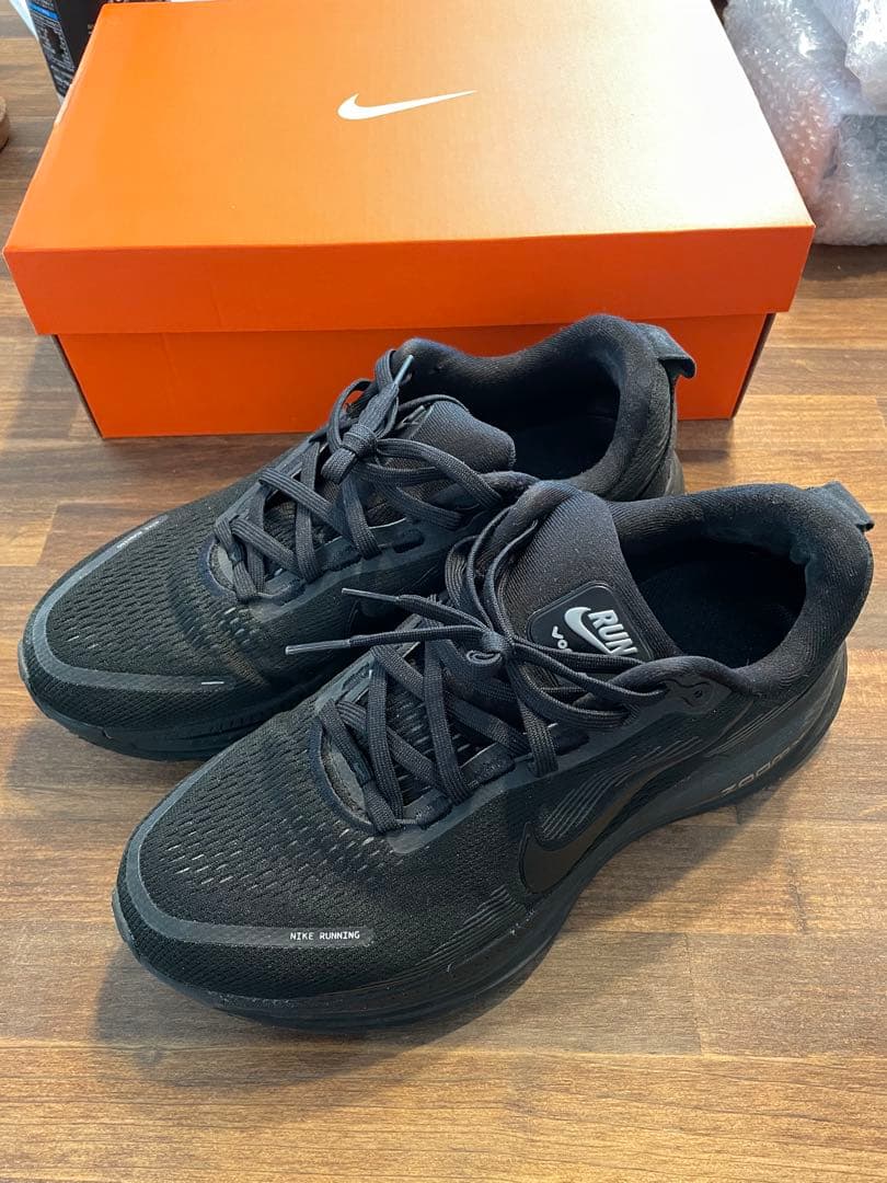 Nike VOMERO18メンズ26.5cmボメロ18