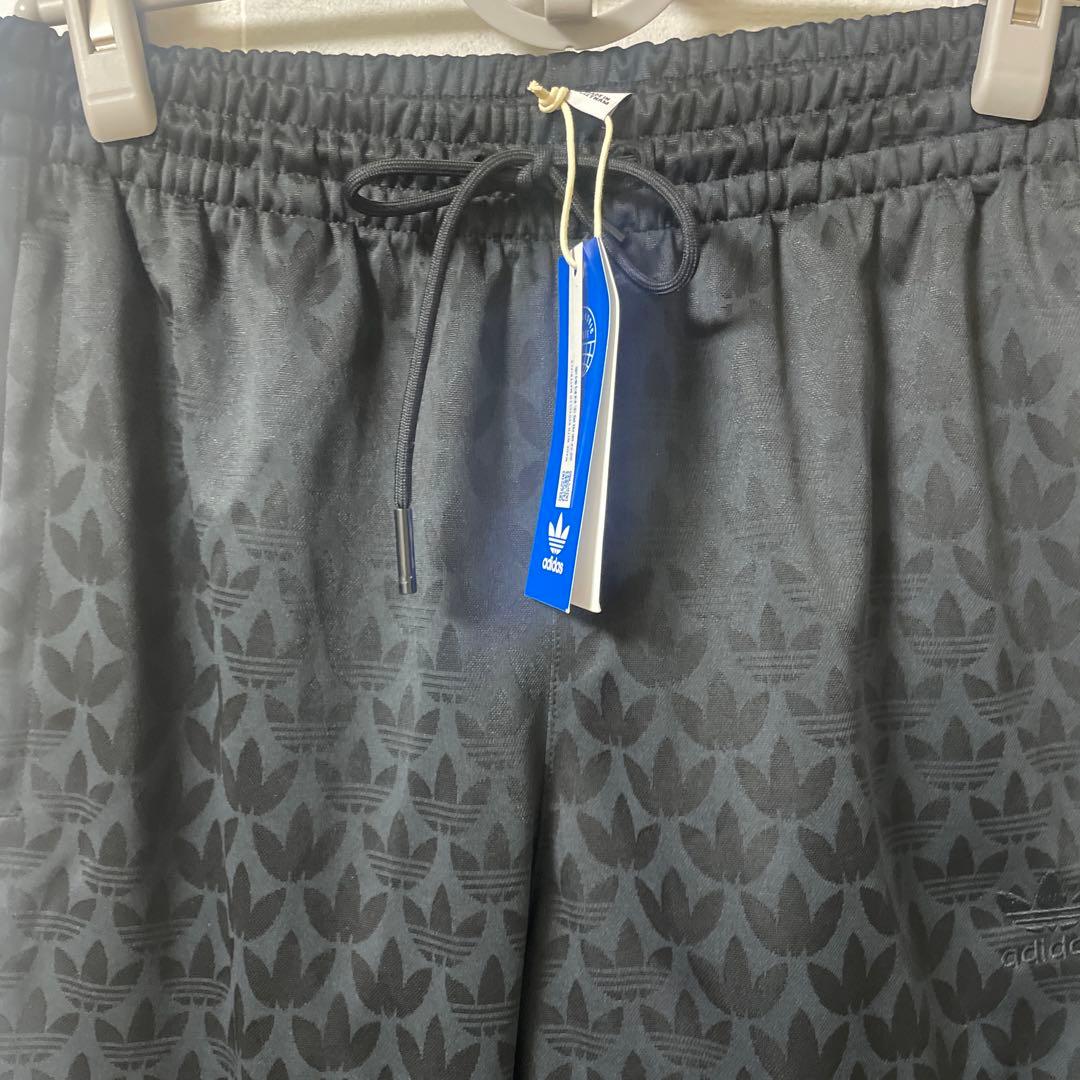 adidas ブラック ジャージパンツ Mサイズ