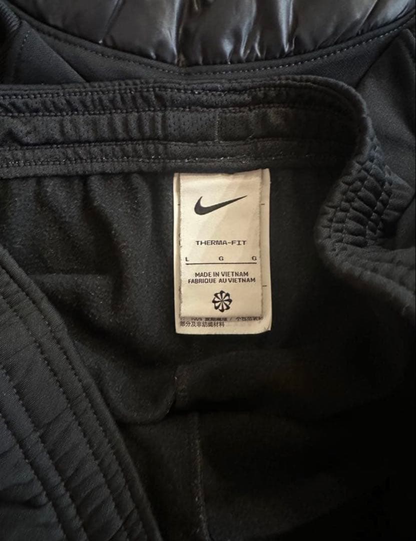 Nike Therma-FIT ジャージ 黒