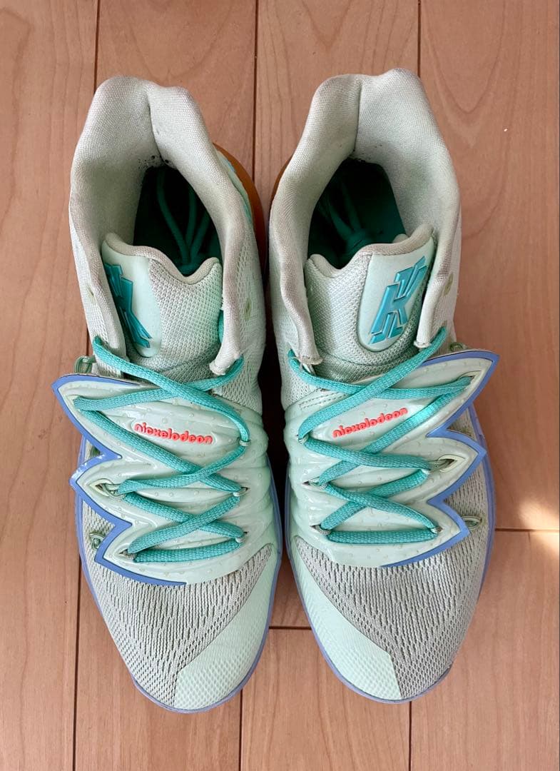 NIKE、カイリー5 EP、スポンジボブ、28.5センチ