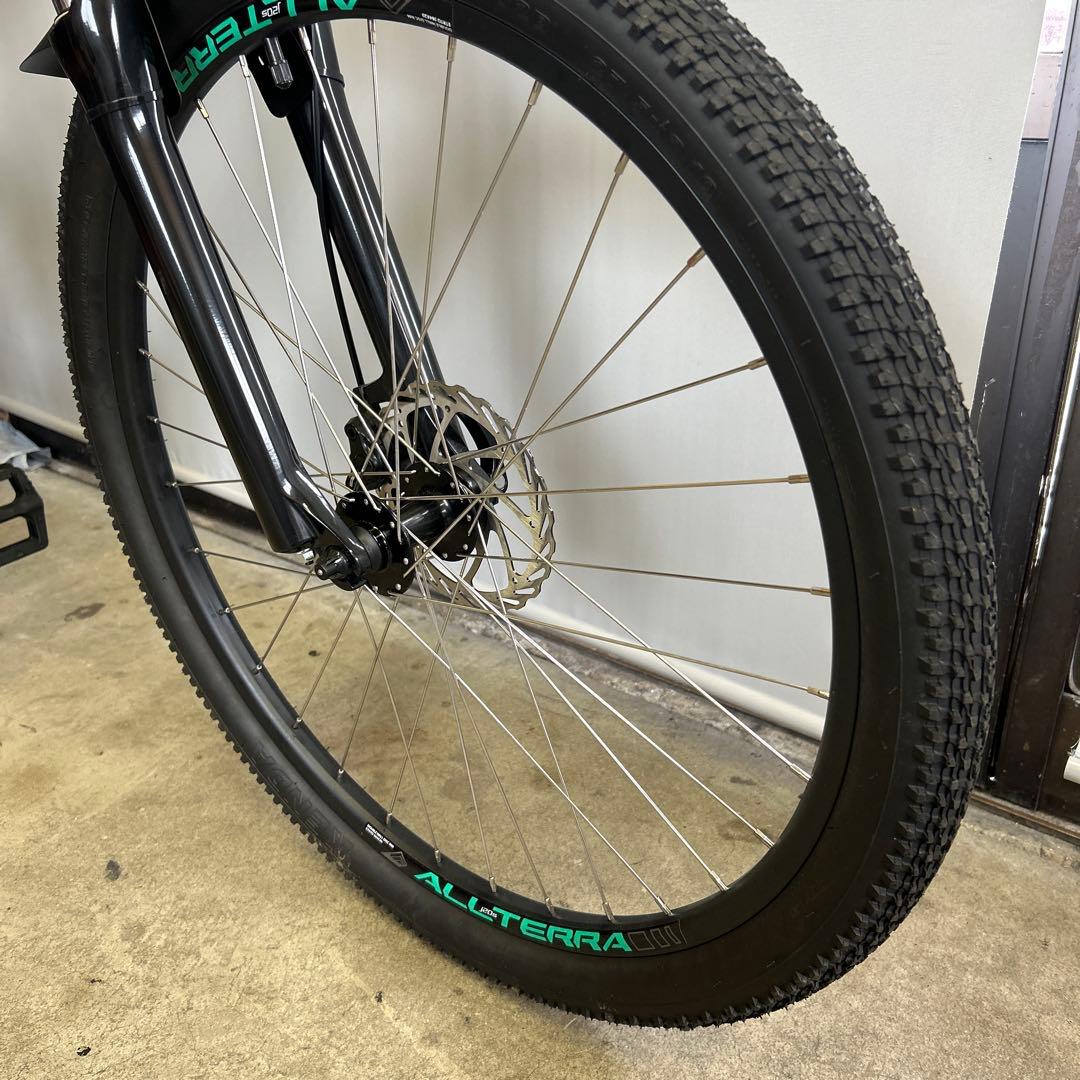 GT AGGRESSOR SPORT 27.5 (ガン) 2025