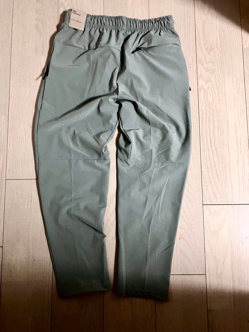 ナイキ メンズ Dri-FIT ストレートレッグ ヴァーサタイルパンツ M 新品