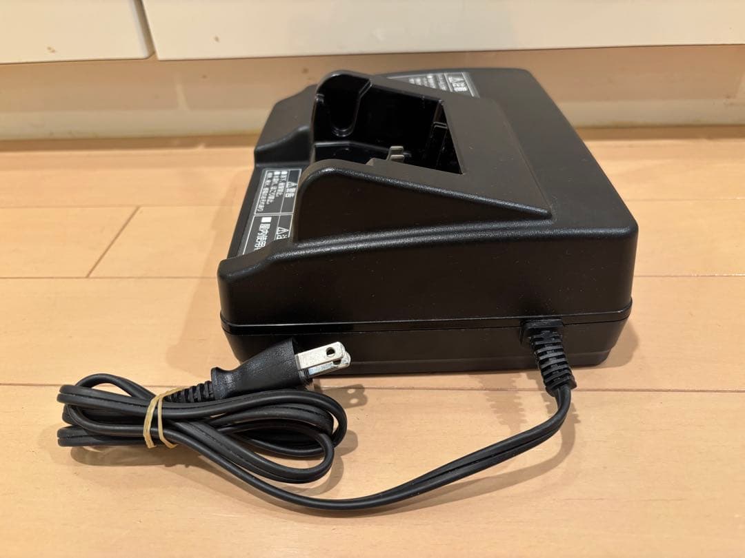 Panasonic NK-J073Z 充電器
