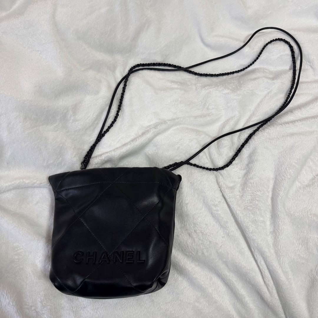 CHANEL シャネル 22 ミニ ソーブラック ノベルティ