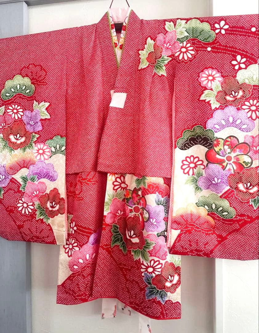 美品 七五三 三歳 女の子 正絹 赤 花柄 豪華お着物・長襦袢セット