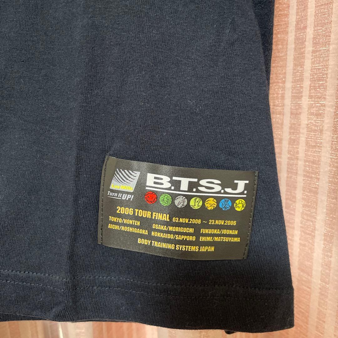 レア　BTSJ LESMILLS ロングTシャツ z33
