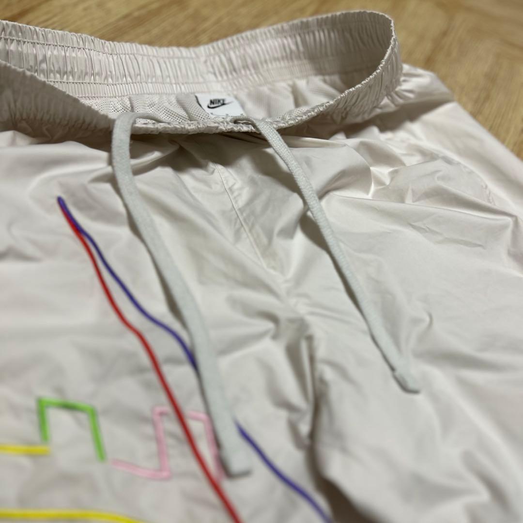 NIKE ナイロン セットアップ 虹色ロゴ上(M).下(M)値下げ交渉可能