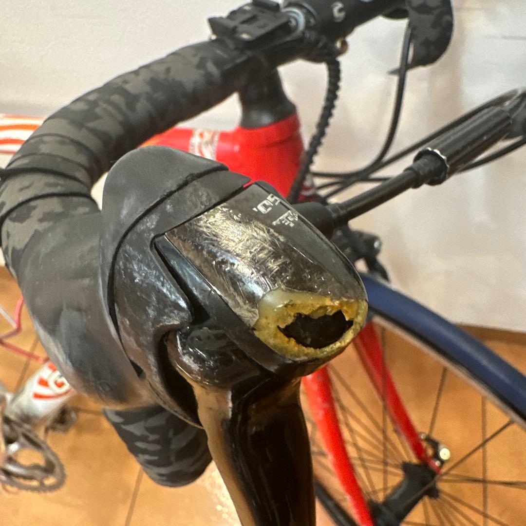Cannondale USA ロードバイク本体、付属チューブ付き