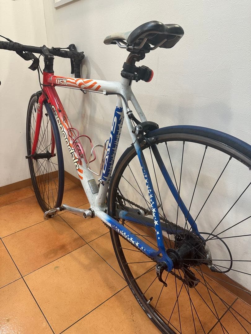 Cannondale USA ロードバイク本体、付属チューブ付き