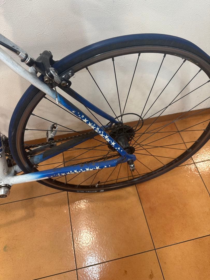 Cannondale USA ロードバイク本体、付属チューブ付き