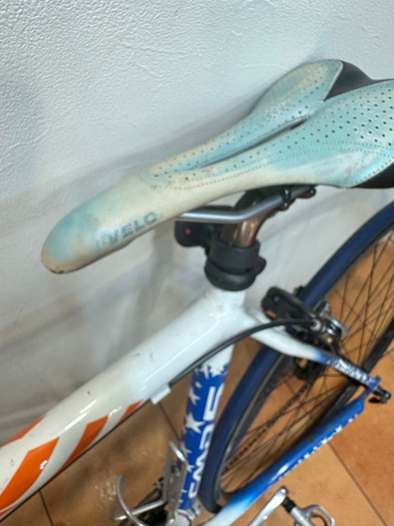Cannondale USA ロードバイク本体、付属チューブ付き