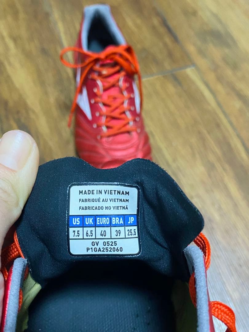 Mizuno サッカーシューズ・スパイク レッド