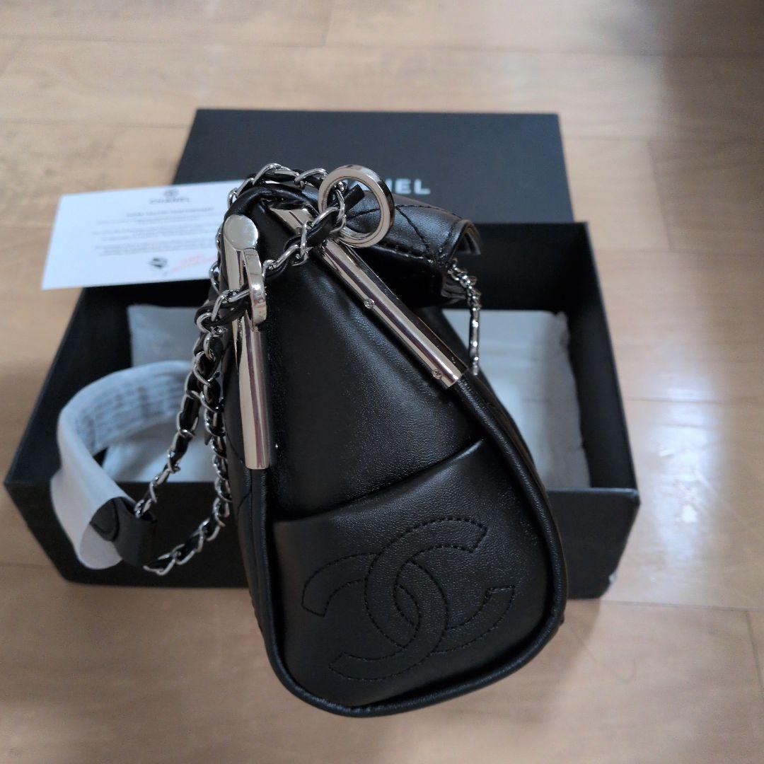 シャネル Chanel VIP ギフト ショルダーバッグ レア 新品、未使用