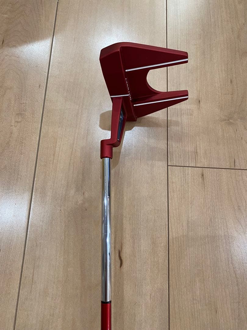 Odyssey オデッセイ　パター レッド　TRI-BEAM ７