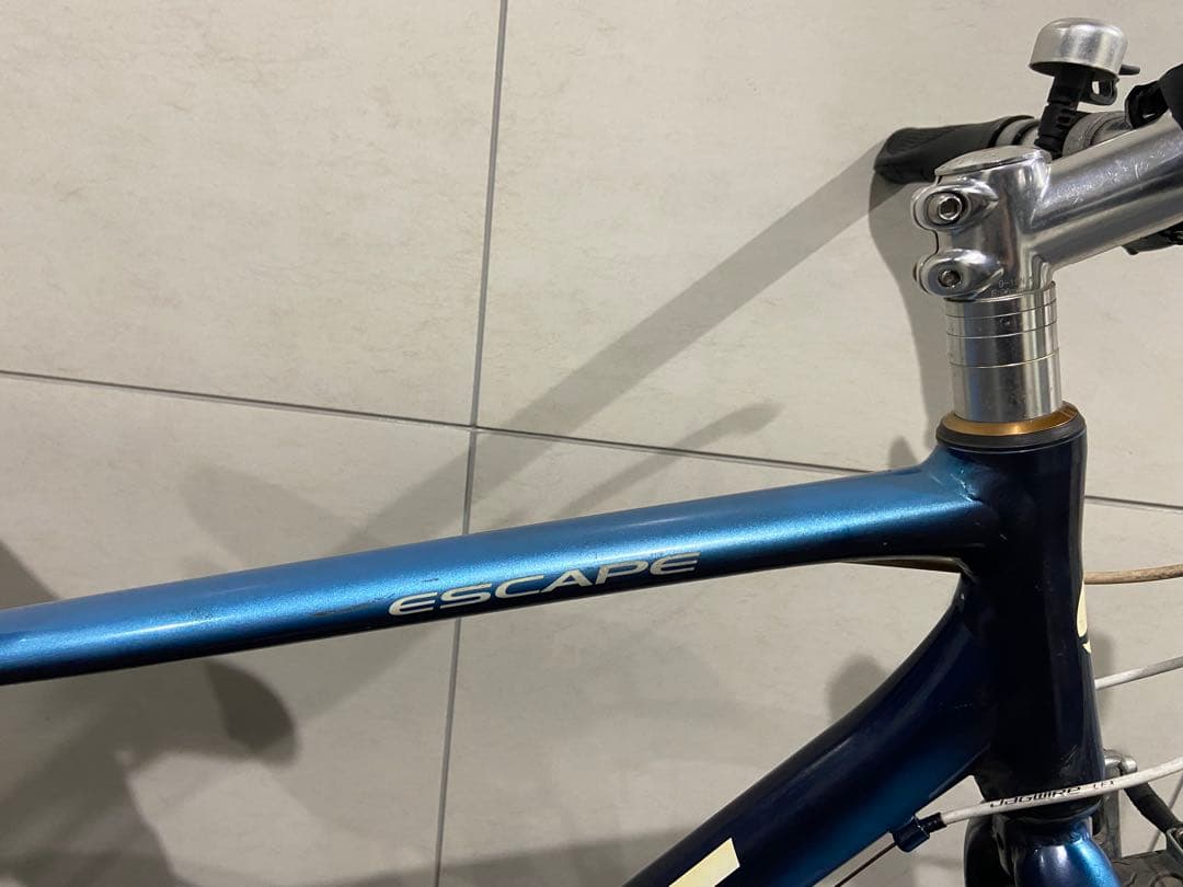 GIANT escape R3 クロスバイク　ジャイアント　エスケープrx自転車