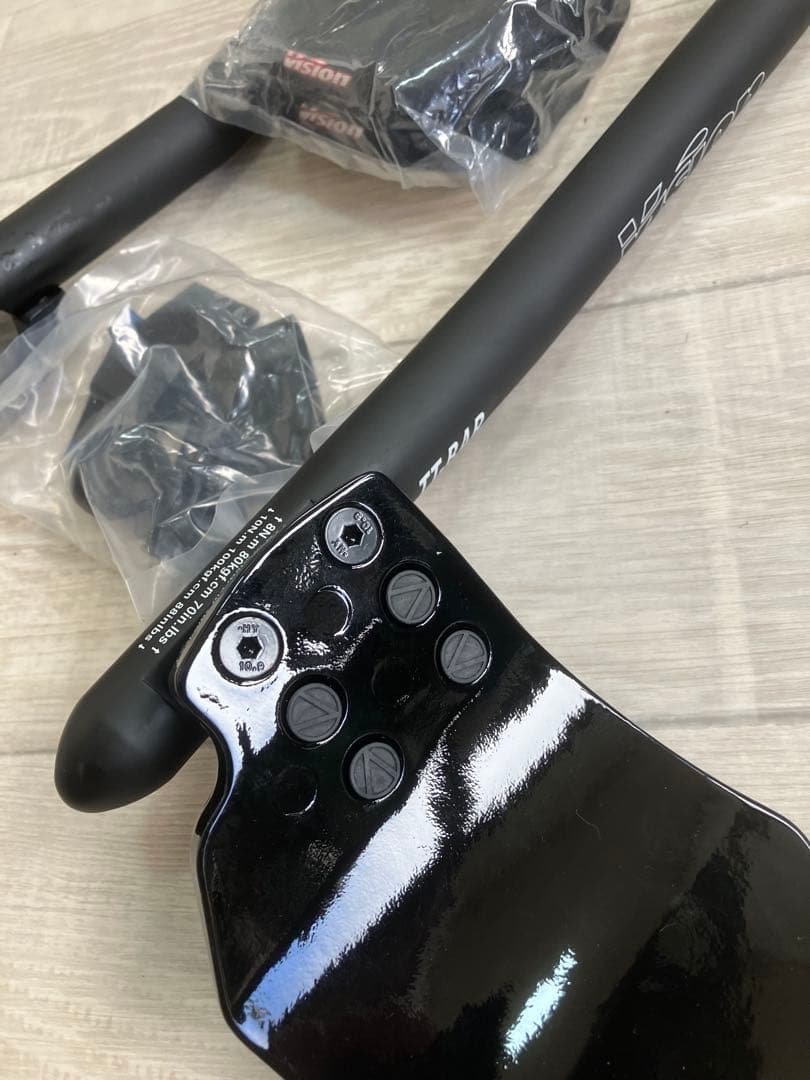 VISION TTハンドルバー　トライアスロン　AA16