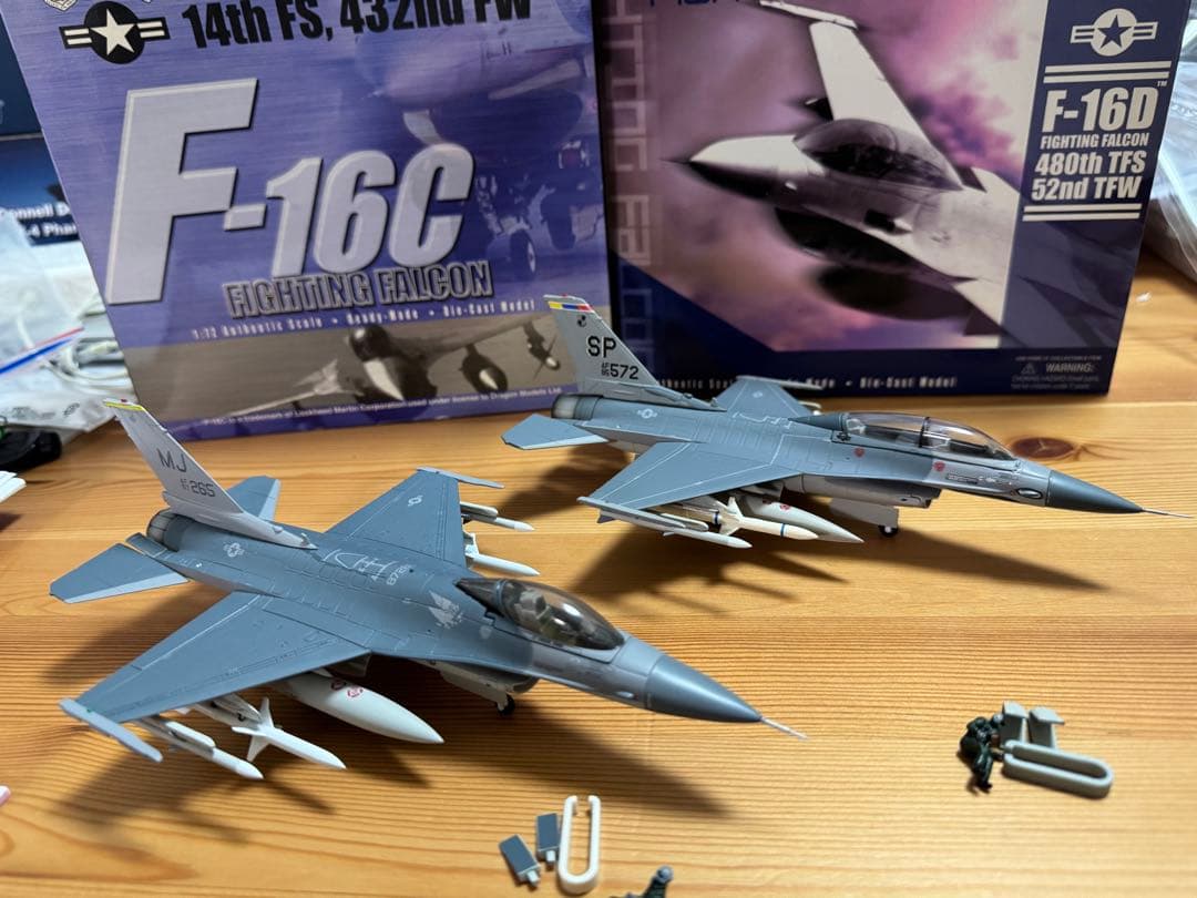 航空機モデルセット F-16 F-15 F-2 T-4
