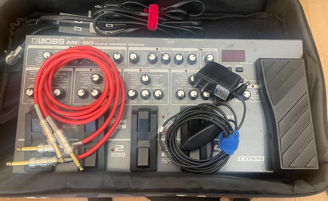 中古 BOSS ME-80 Guitar Multiple Effects 箱無