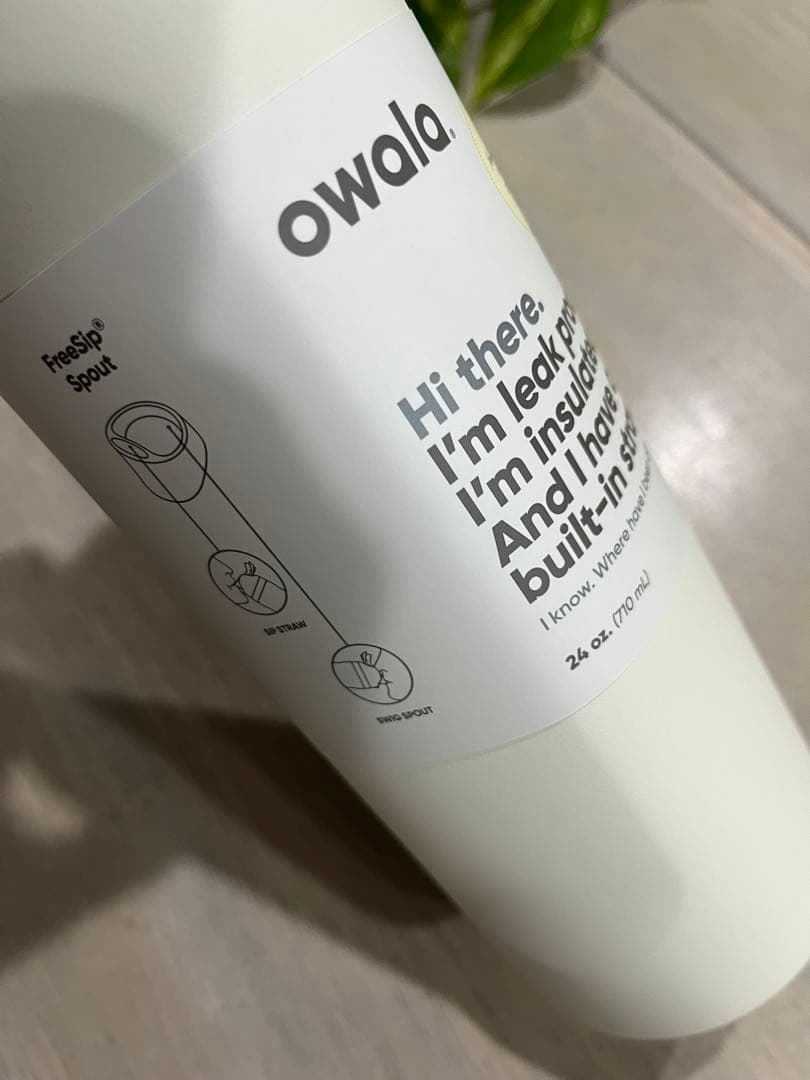 オワラ　Owala 水筒　710ml ホワイト　ターゲット　限定色！Target