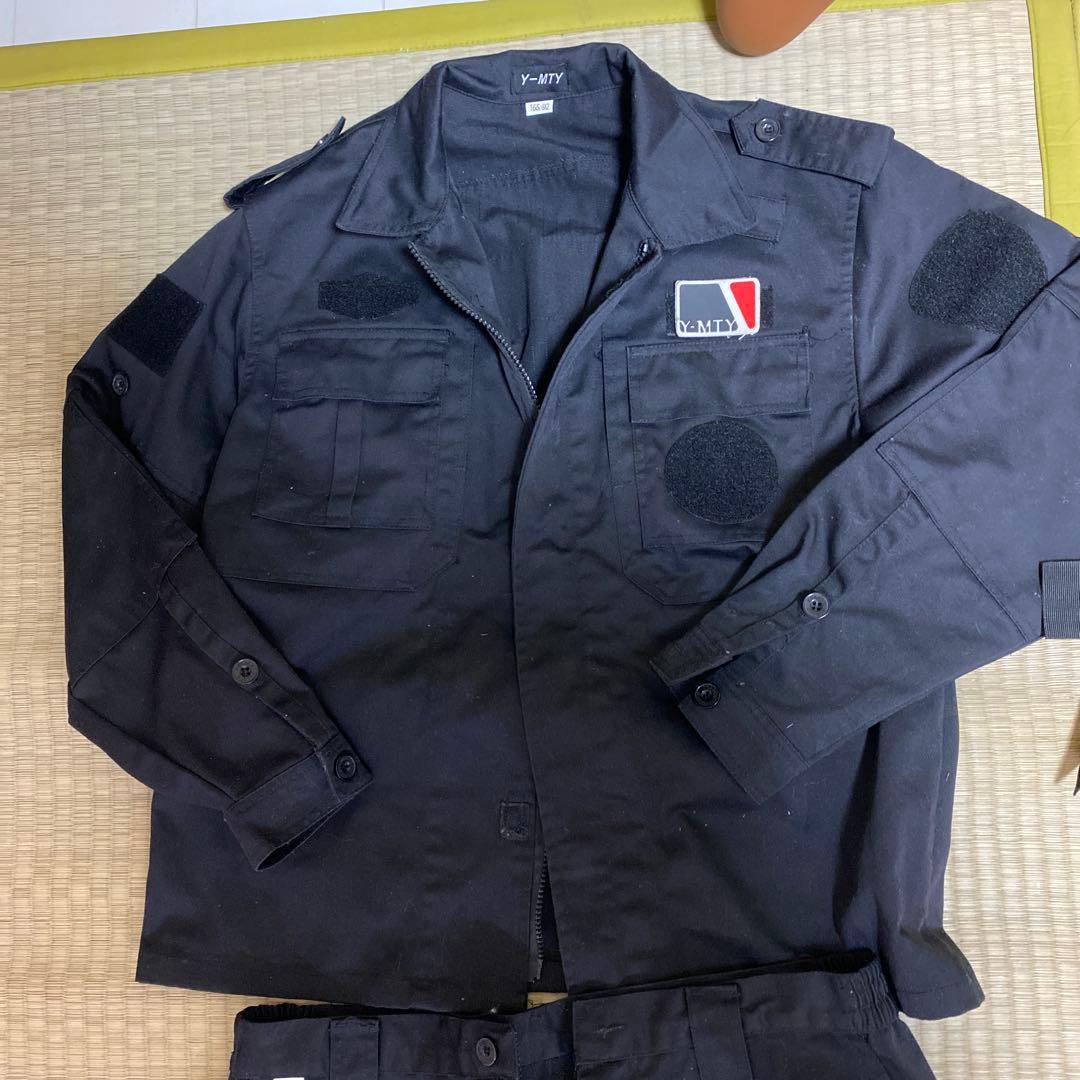最終値下げUmbrella Corporation SWATベストと迷彩服セット