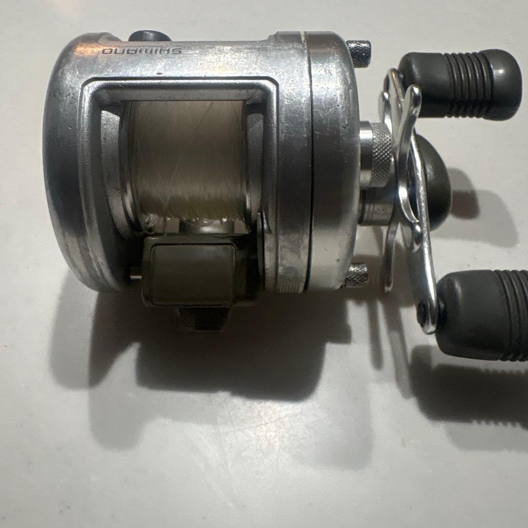 SHIMANO 初代カルカッタ100
