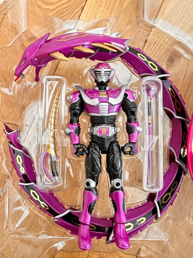 仮面ライダー龍騎 R&M4 仮面ライダー王蛇 ジェノサイダー 当時物 バンダイ