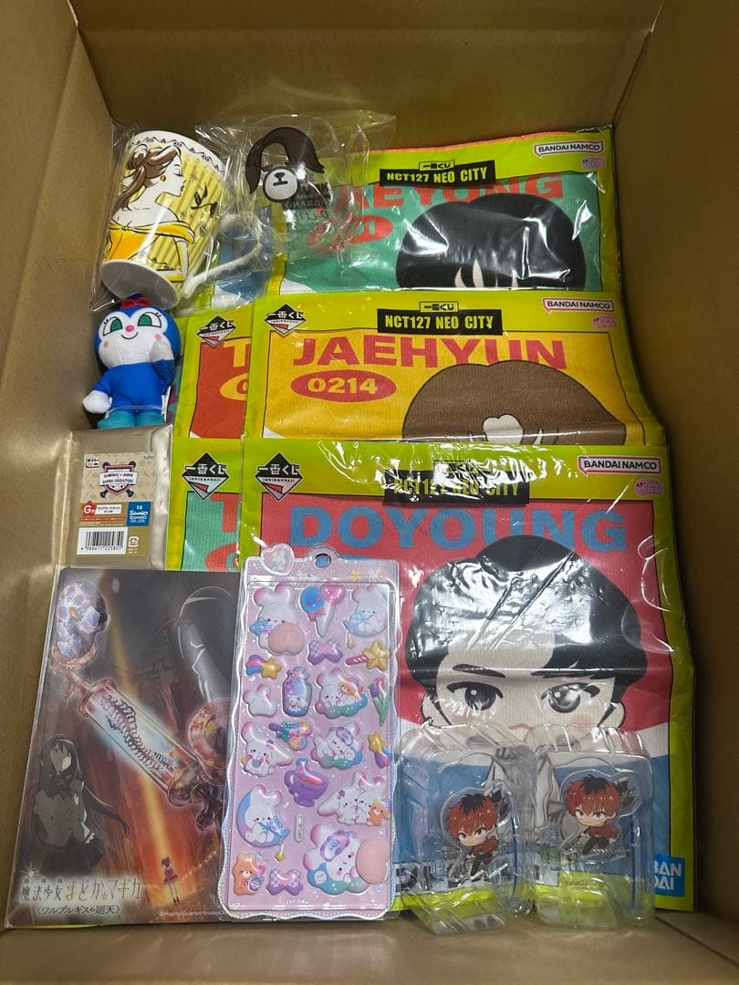 アニメグッズノンジャンル まとめ売り セット 200点〜